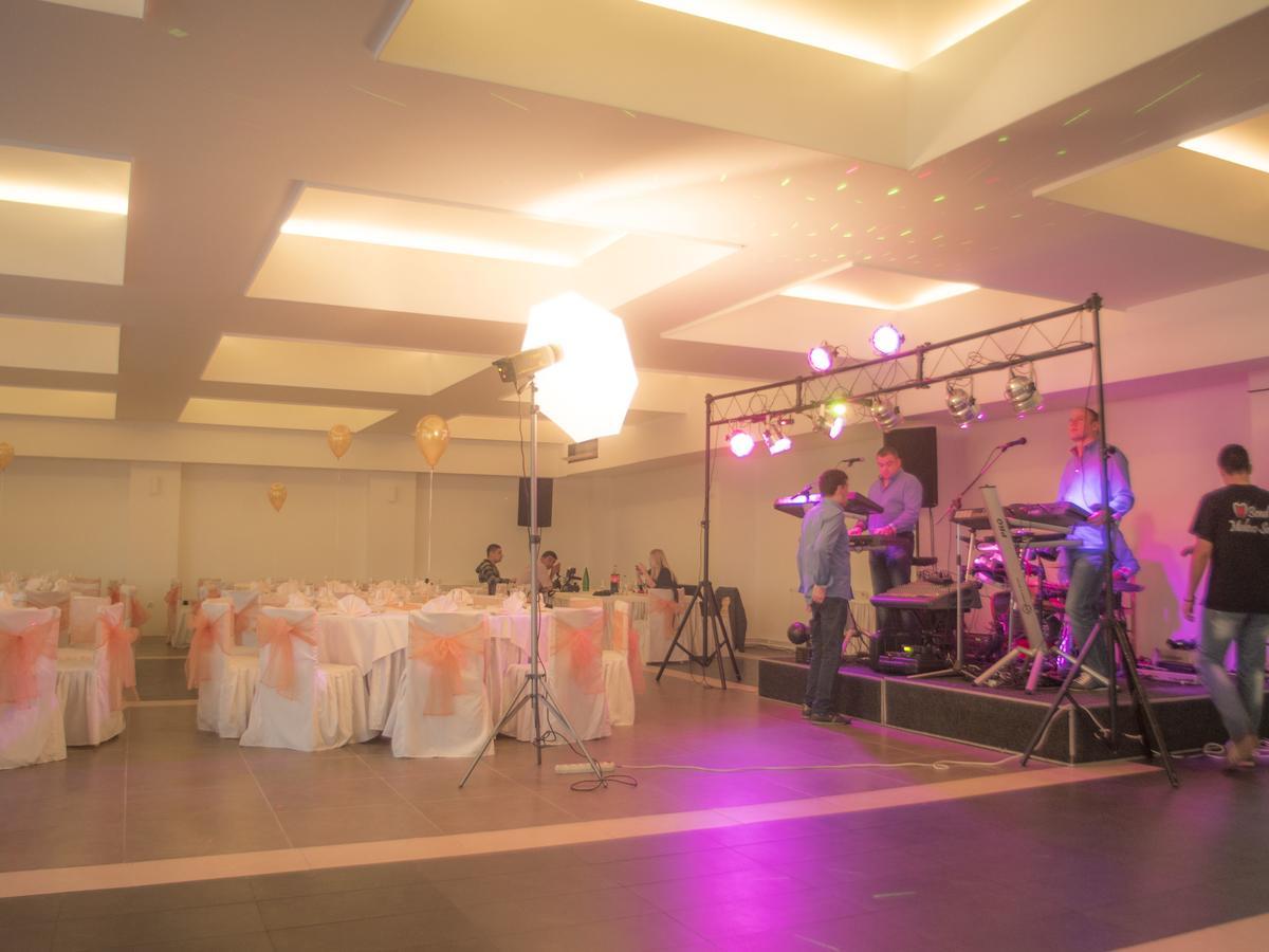 Ni Hotel Vidikovac מראה חיצוני תמונה