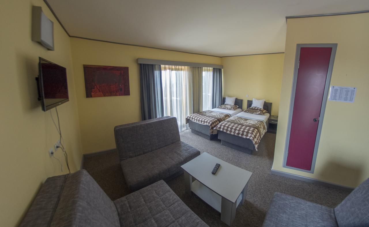 Ni Hotel Vidikovac מראה חיצוני תמונה