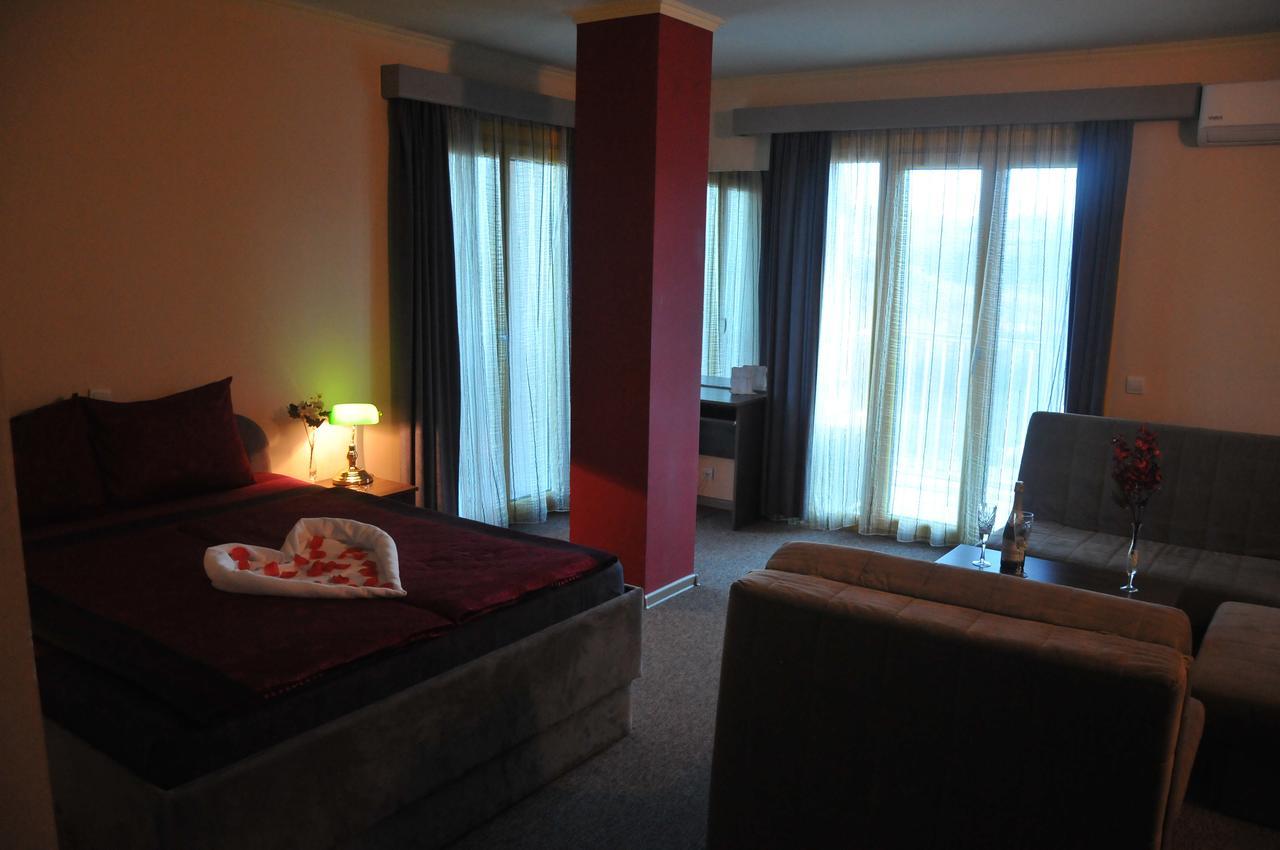 Ni Hotel Vidikovac מראה חיצוני תמונה